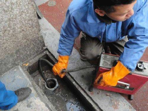 温宿疏通下水道